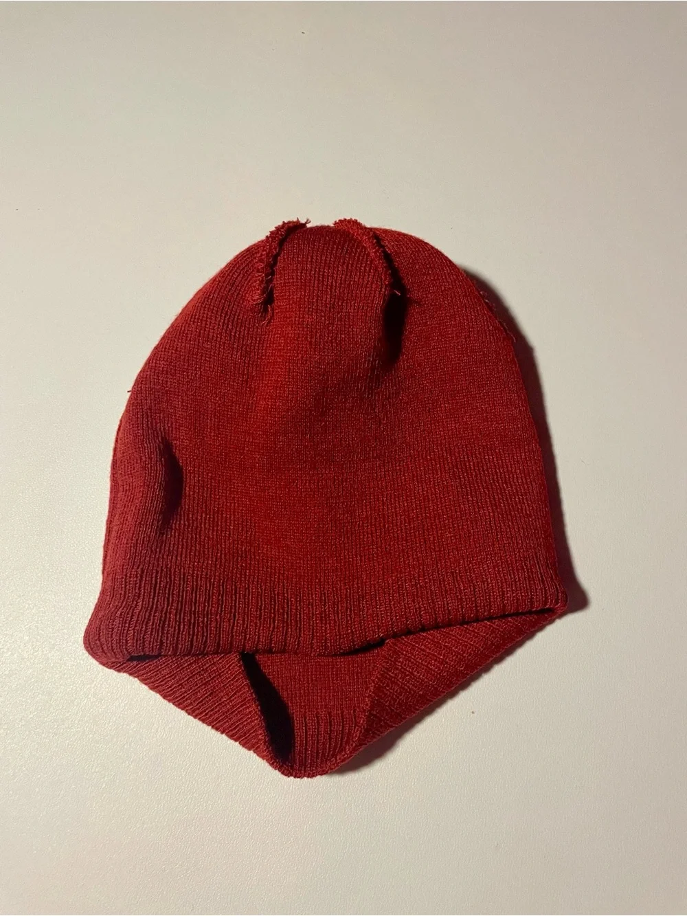 Carlton Draught Maroon Yellow Pom Pom Beanie AFL Footy Winter Knit Hat OSFM